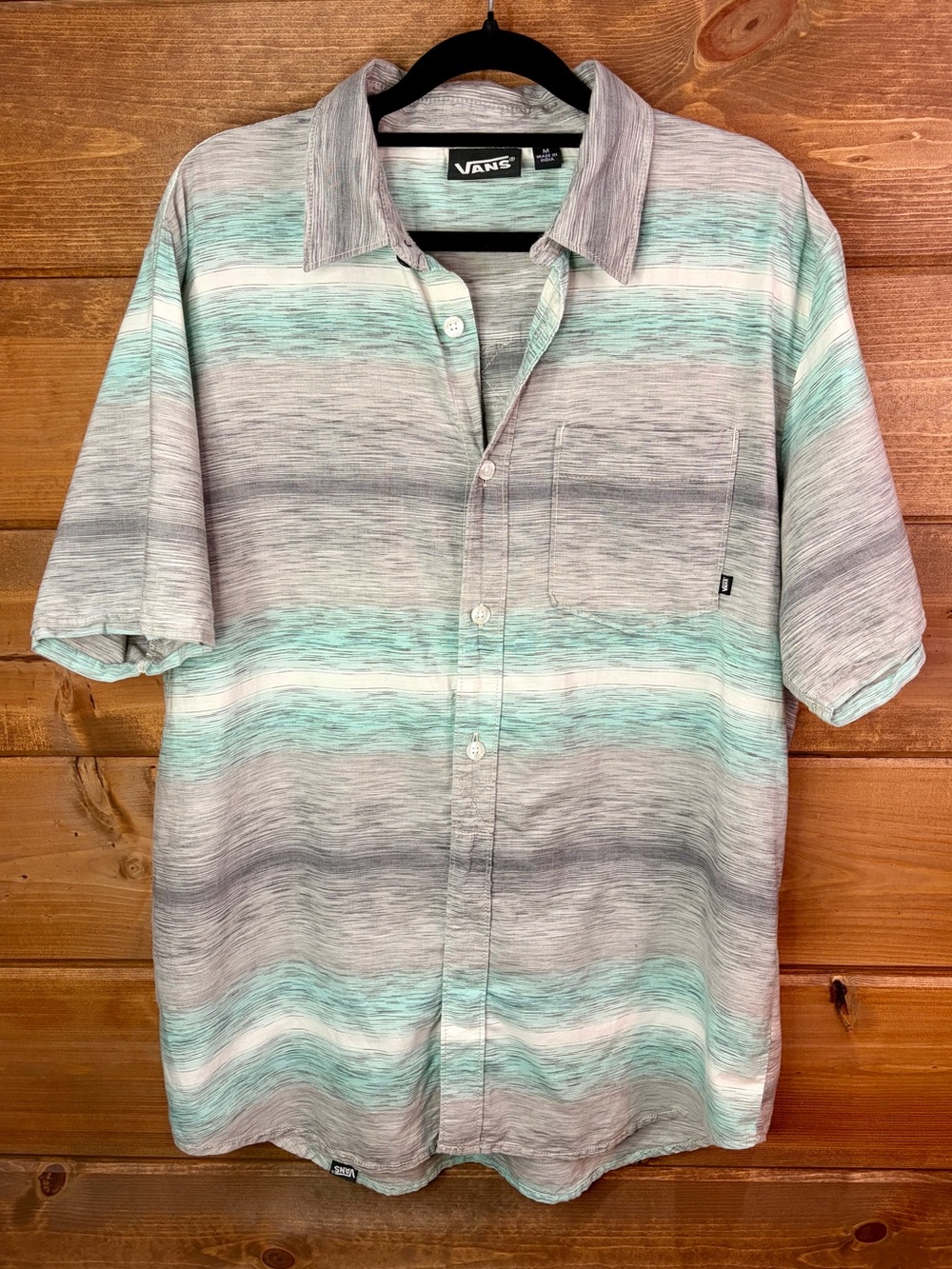 Vans Men’s Medium Aqua Gray Striped Short Sleeve Button Up Shirt 100% Cotton